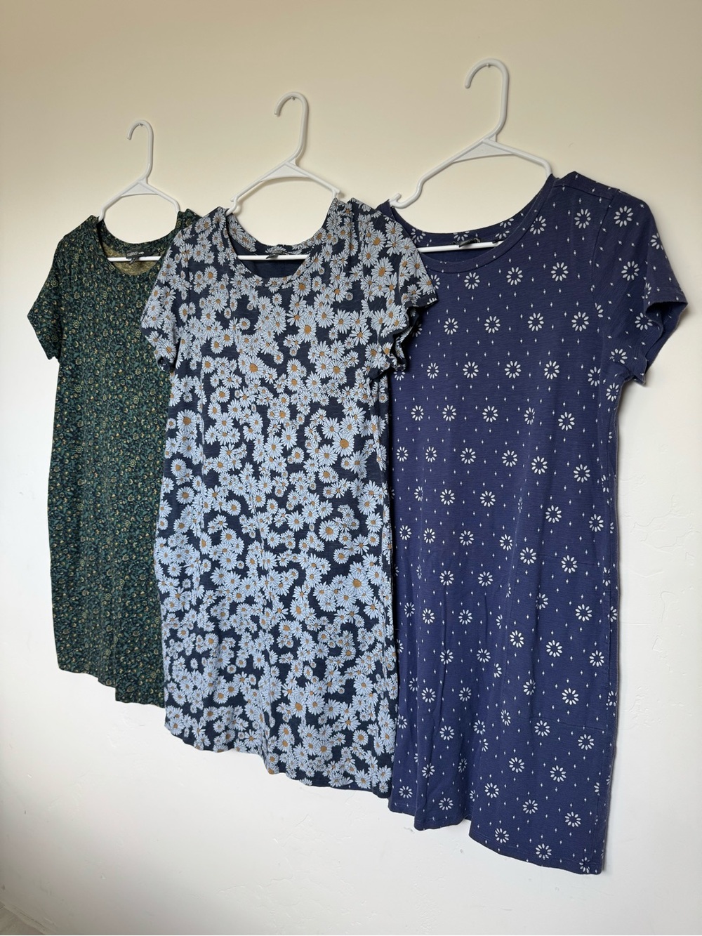 3 Toad&Co Floral Tee Dresses Bundle